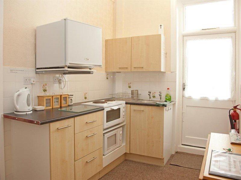 The Meltham Guest House Scarborough Eksteriør bilde